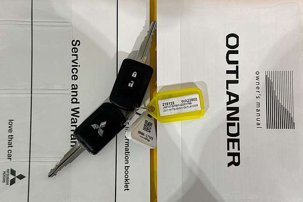2017 Mitsubishi OUTLANDER ES ADAS 5 SEAT (AWD) ZL MY18.5