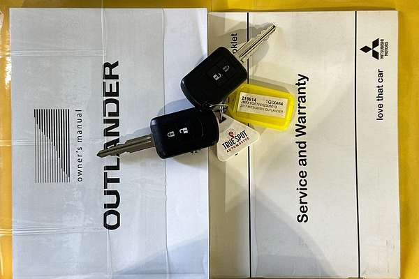 2017 Mitsubishi Outlander LS 7 SEAT (2WD) ZL MY18.5