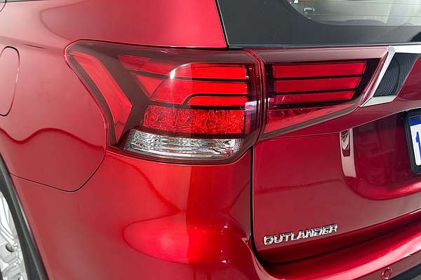 2021 Mitsubishi OUTLANDER ES 7 SEAT (2WD) ZL MY21