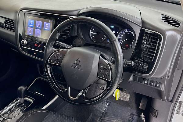 2021 Mitsubishi OUTLANDER ES 7 SEAT (AWD) ZL MY21