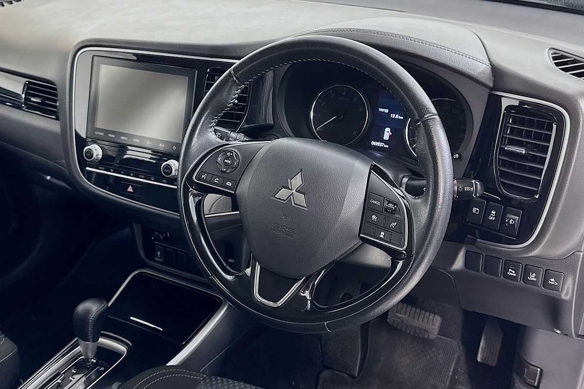 2021 Mitsubishi OUTLANDER ES 7 SEAT (AWD) ZL MY21