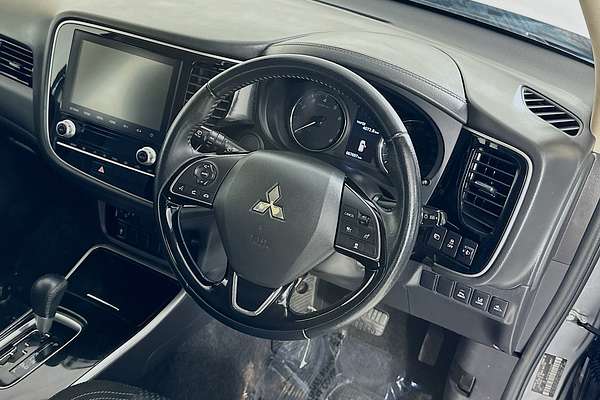 2021 Mitsubishi OUTLANDER ES 7 SEAT (AWD) ZL MY21
