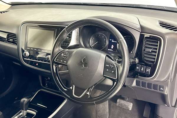 2020 Mitsubishi OUTLANDER ES 7 SEAT (AWD) ZL MY20