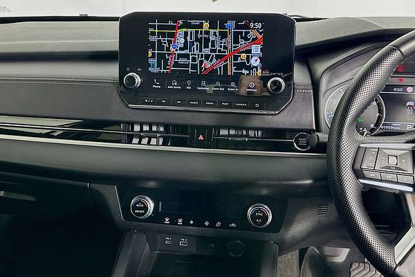 2024 Mitsubishi Outlander LS ZM