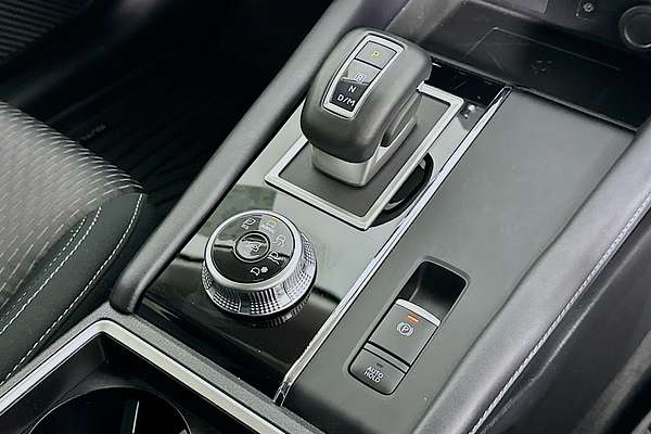 2024 Mitsubishi Outlander LS ZM