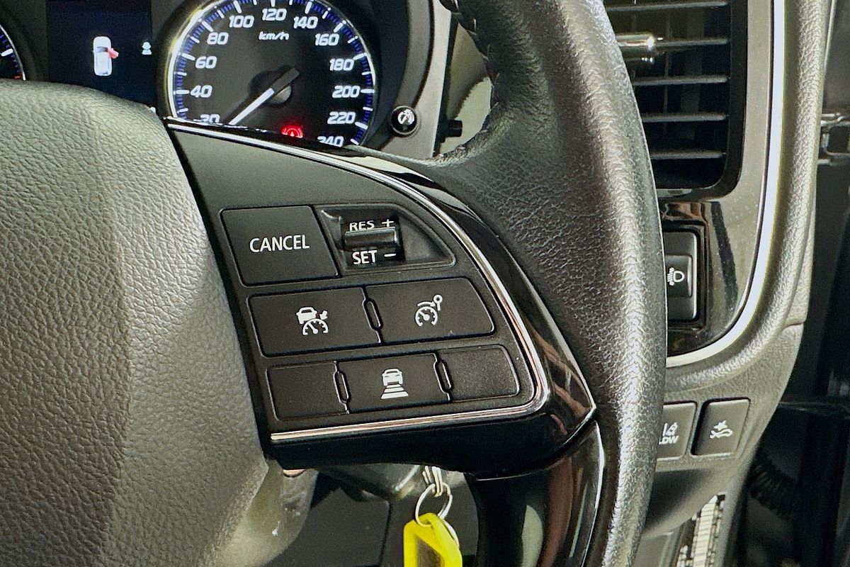 2021 Mitsubishi OUTLANDER ES 7 SEAT (AWD) ZL MY21