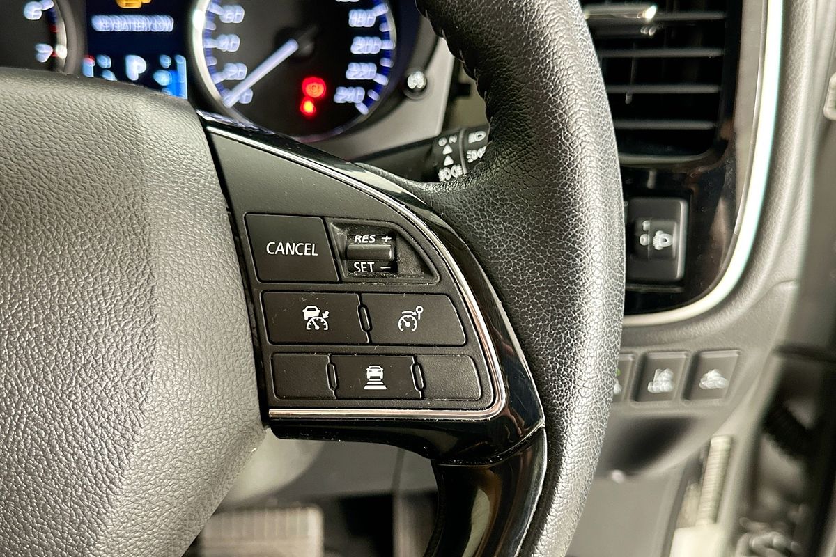 2021 Mitsubishi OUTLANDER LS 7 SEAT (2WD) ZL MY21