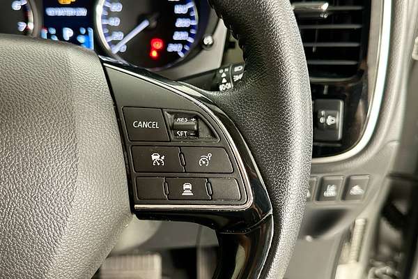 2021 Mitsubishi OUTLANDER LS 7 SEAT (2WD) ZL MY21