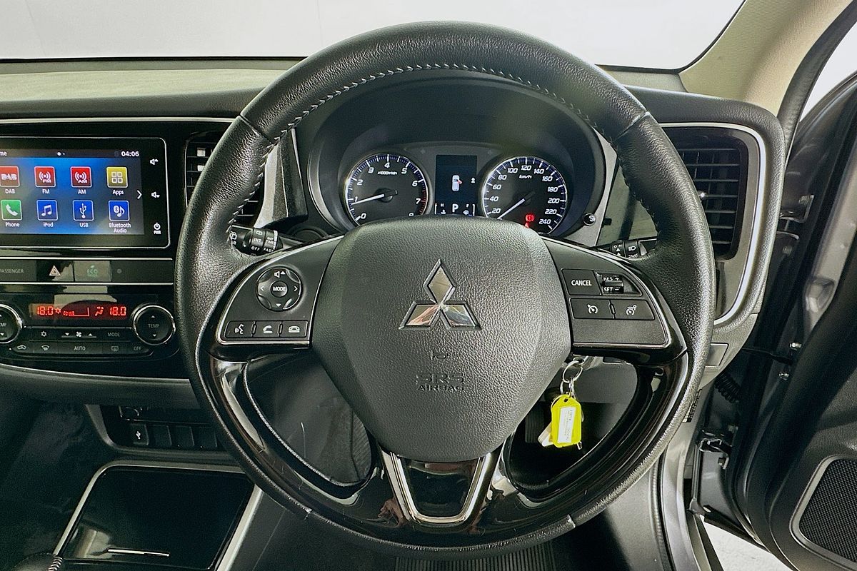 2018 Mitsubishi OUTLANDER ES 7 SEAT (2WD) ZL MY18.5