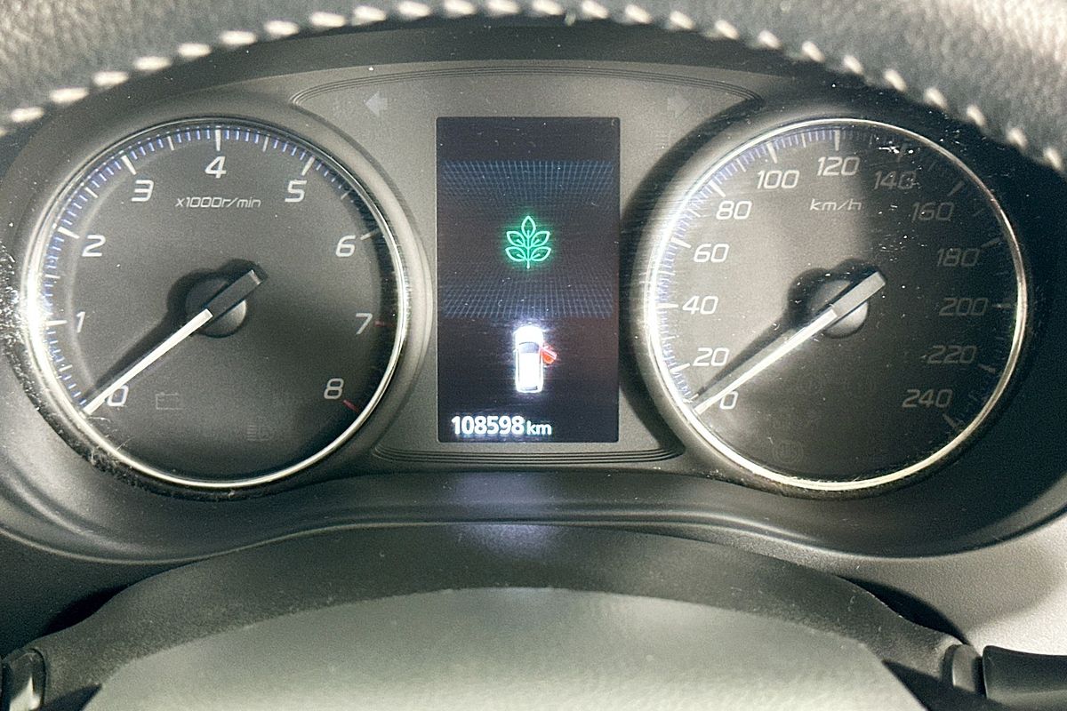 2017 Mitsubishi OUTLANDER LS SAFETY PACK (4x4) 5 SEATS ZK MY18