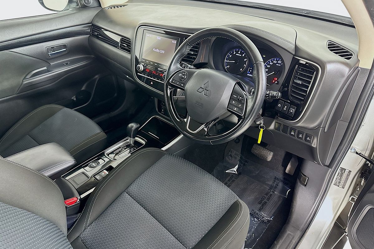 2021 Mitsubishi OUTLANDER ES 7 SEAT (AWD) ZL MY21