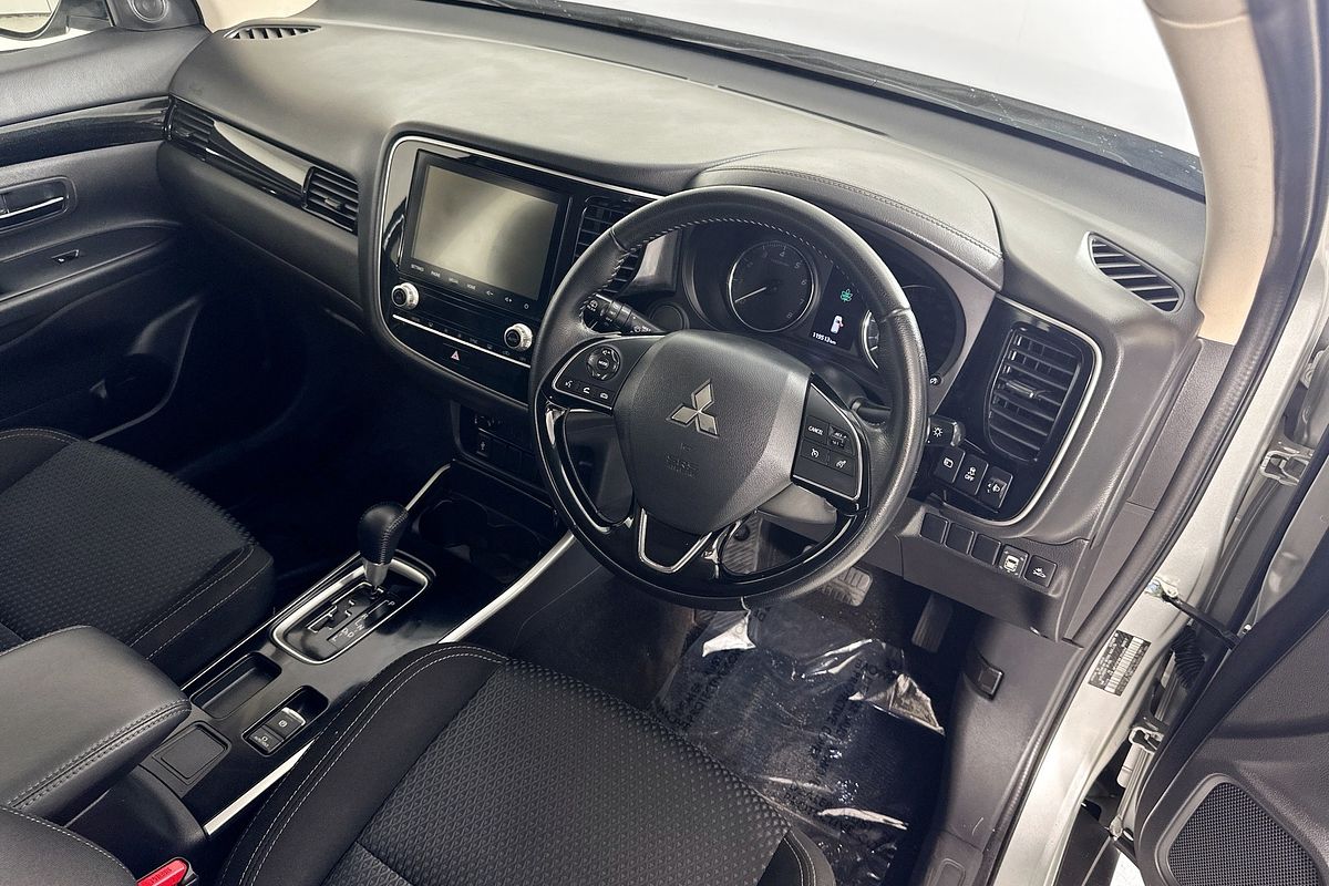 2019 Mitsubishi OUTLANDER ES 7 SEAT (2WD) ZL MY20