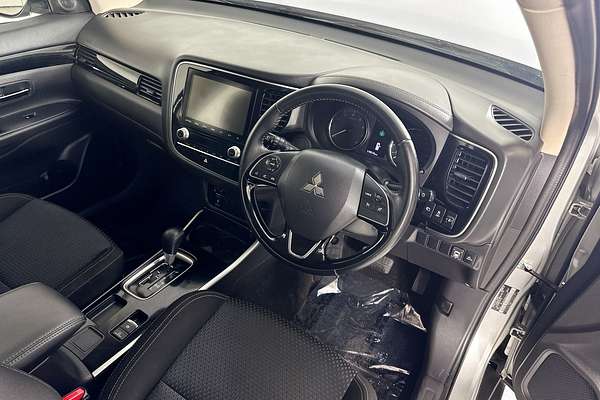 2019 Mitsubishi OUTLANDER ES 7 SEAT (2WD) ZL MY20