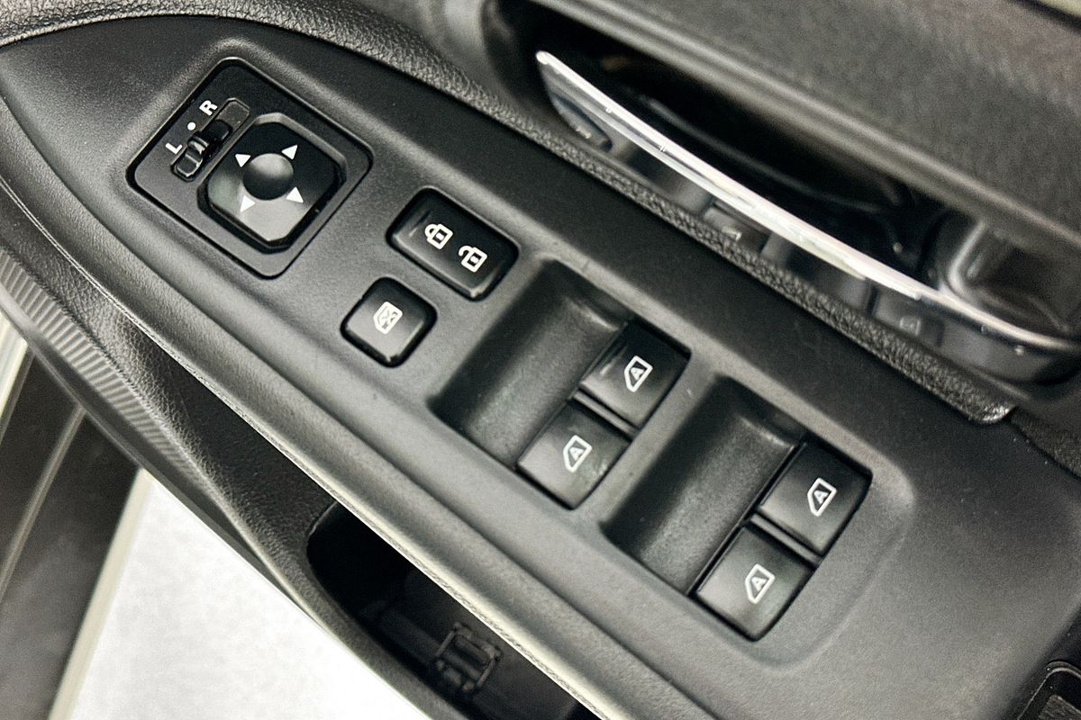 2020 Mitsubishi OUTLANDER ES 7 SEAT (AWD) ZL MY20