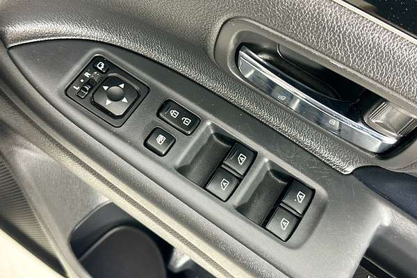 2018 Mitsubishi OUTLANDER LS 7 SEAT (2WD) ZL MY19