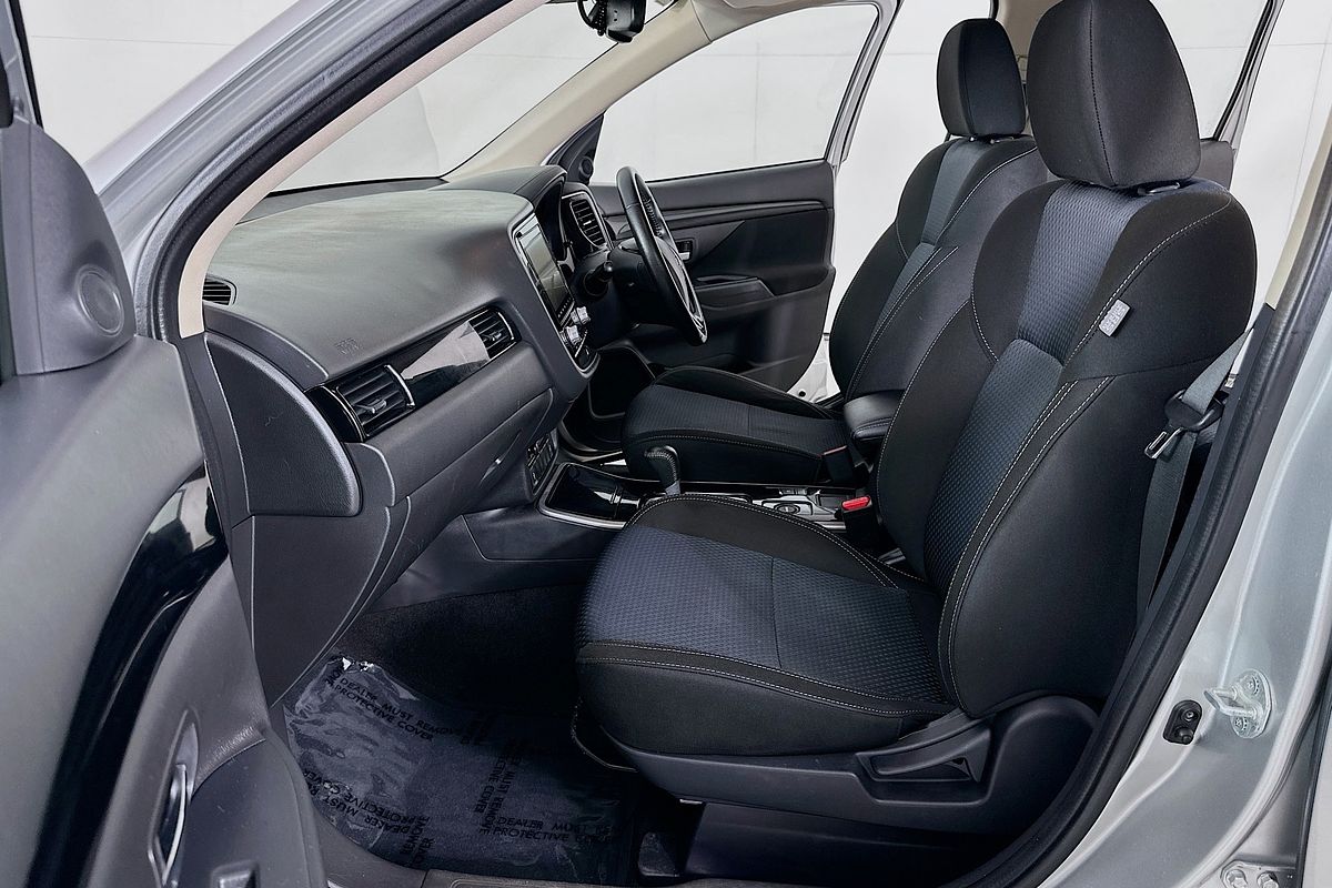 2021 Mitsubishi OUTLANDER ES 7 SEAT (AWD) ZL MY21