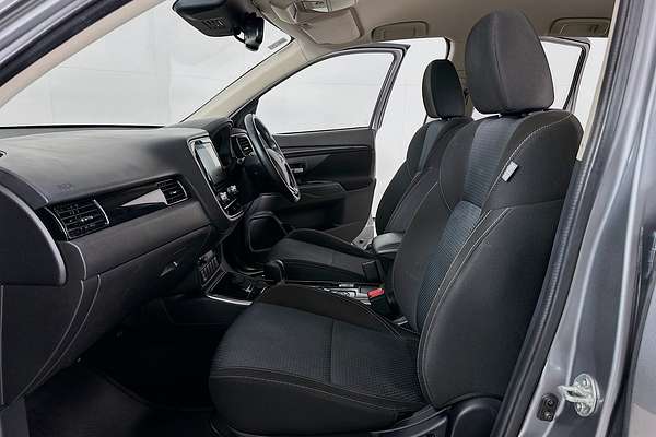 2021 Mitsubishi OUTLANDER ES 7 SEAT (AWD) ZL MY21