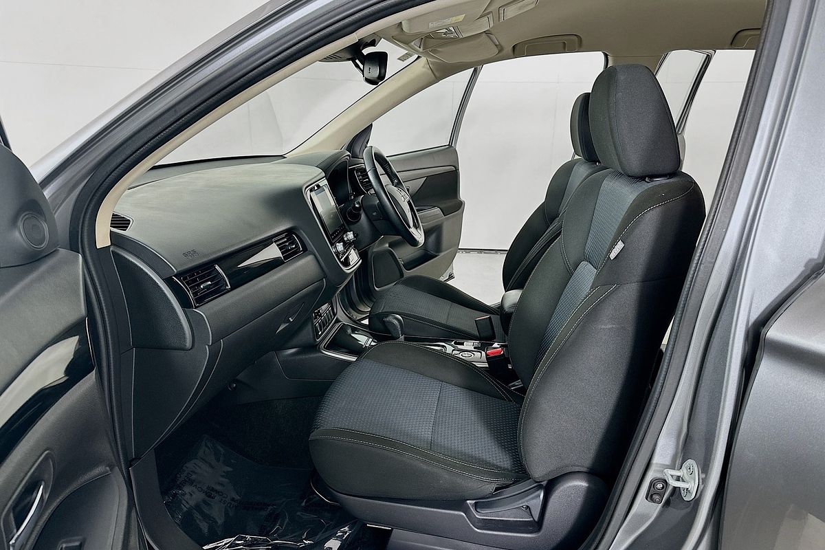 2021 Mitsubishi OUTLANDER ES 7 SEAT (AWD) ZL MY21