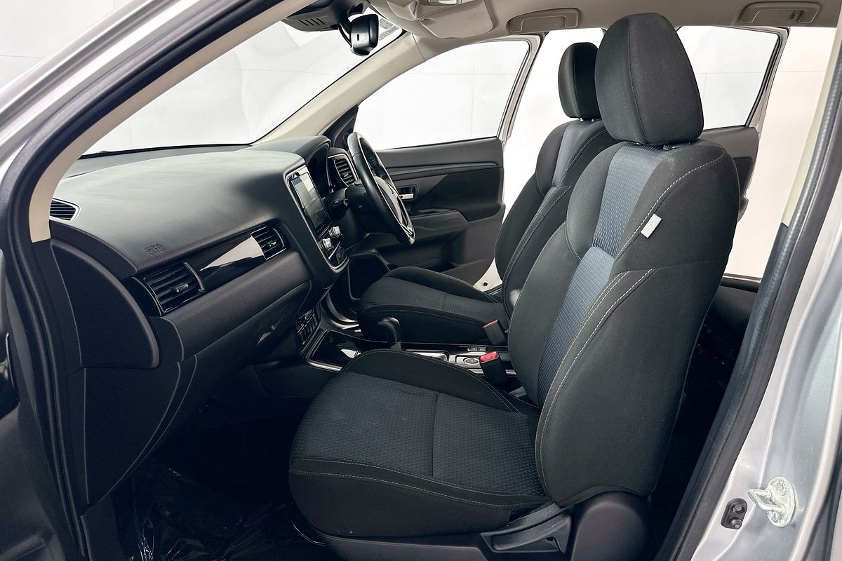 2020 Mitsubishi OUTLANDER ES 7 SEAT (AWD) ZL MY20