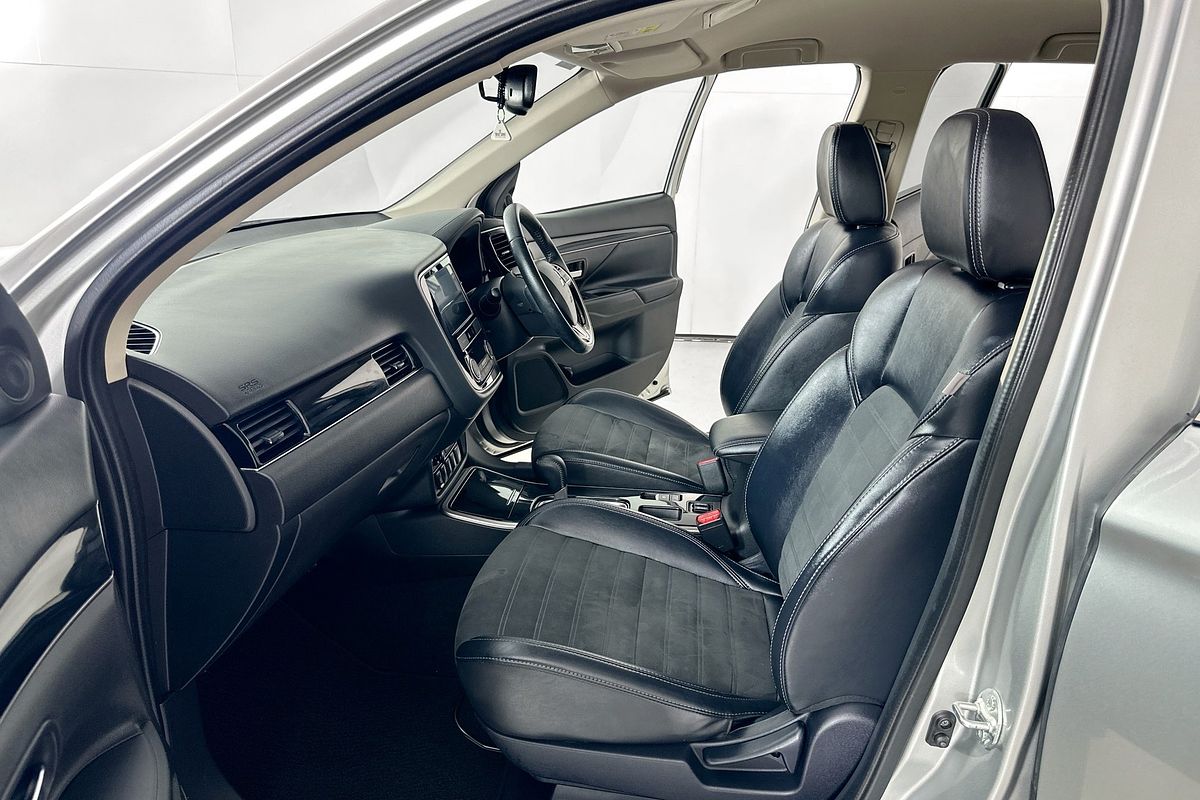 2018 Mitsubishi OUTLANDER LS 7 SEAT (2WD) ZL MY19