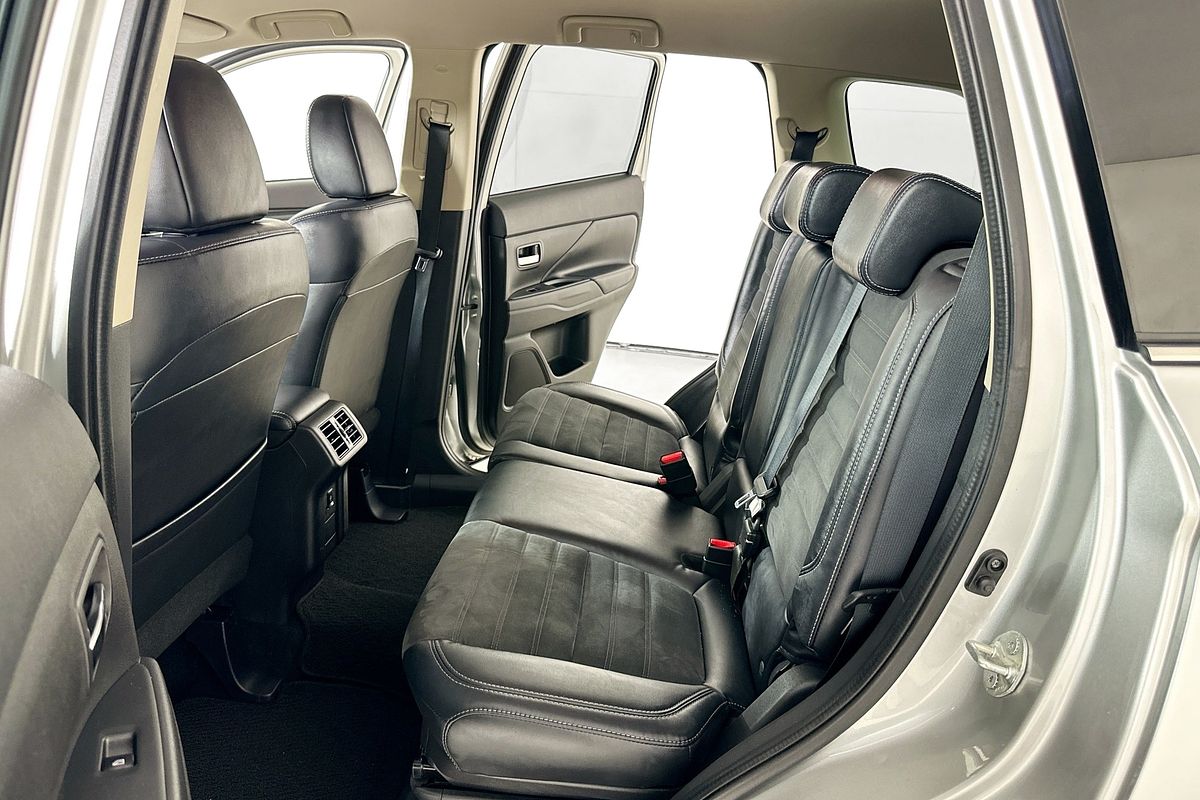 2018 Mitsubishi OUTLANDER LS 7 SEAT (2WD) ZL MY19