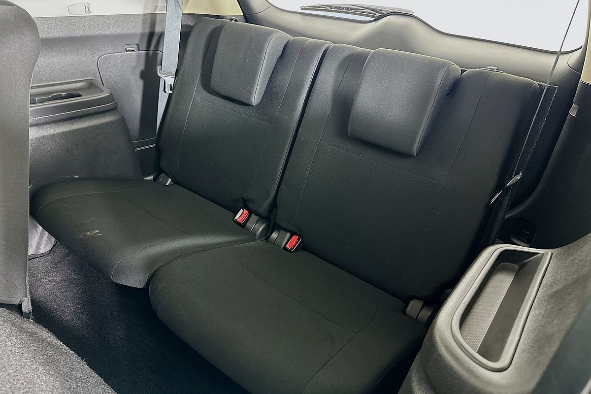2021 Mitsubishi OUTLANDER ES 7 SEAT (AWD) ZL MY21