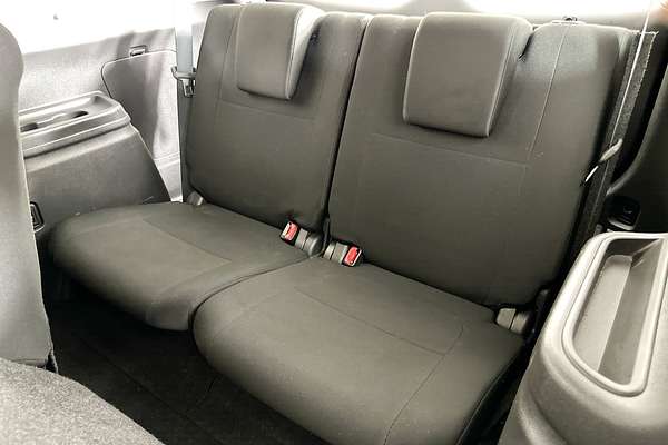 2020 Mitsubishi OUTLANDER ES 7 SEAT (2WD) ZL MY21