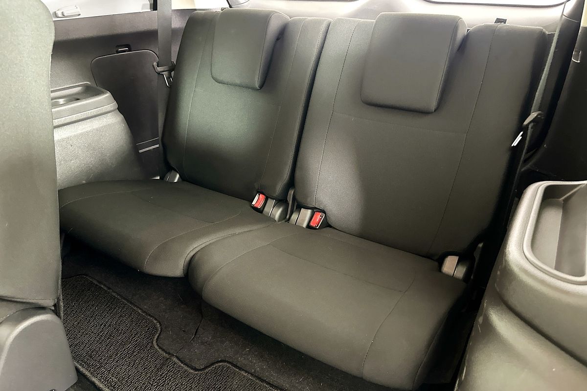 2021 Mitsubishi OUTLANDER ES 7 SEAT (AWD) ZL MY21