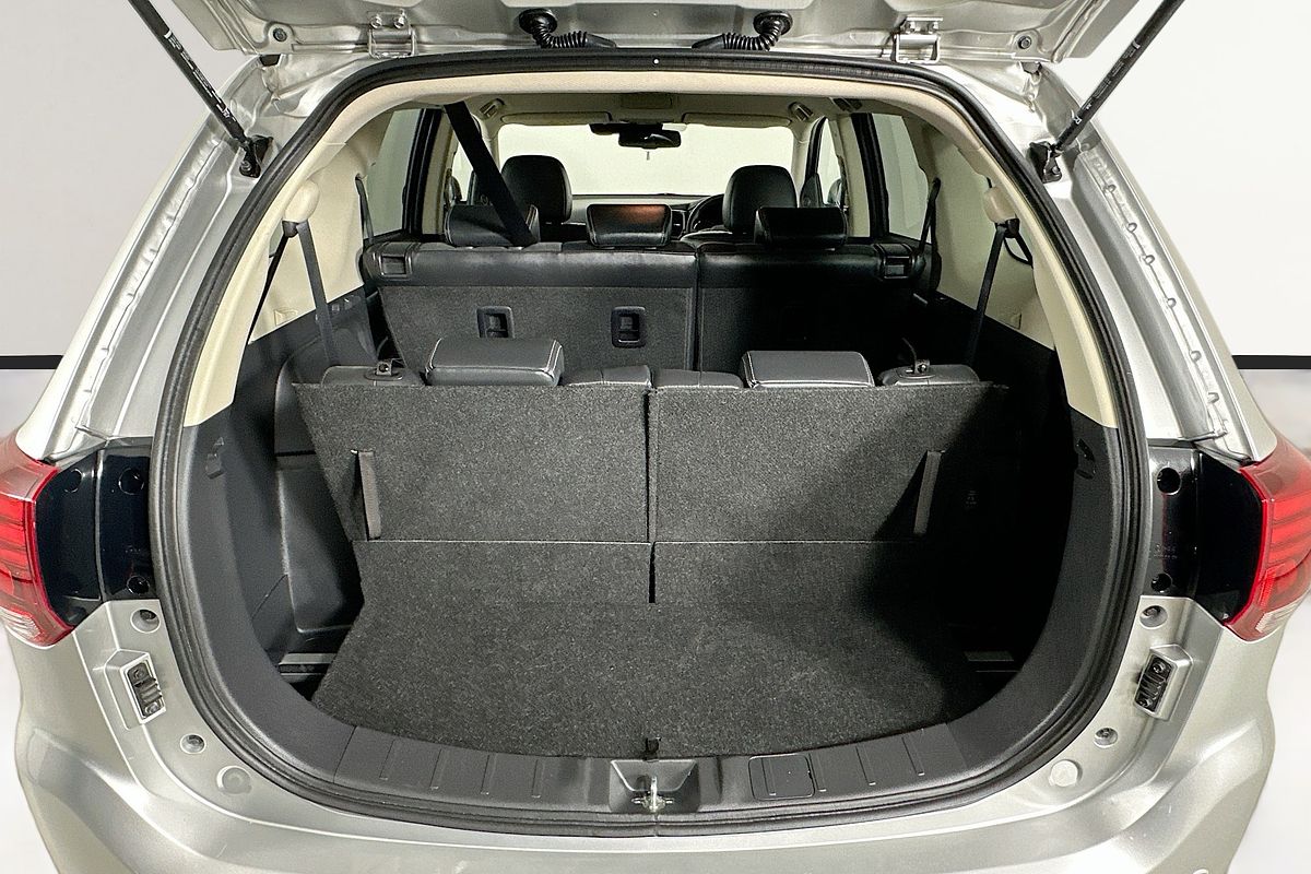 2018 Mitsubishi OUTLANDER LS 7 SEAT (2WD) ZL MY19