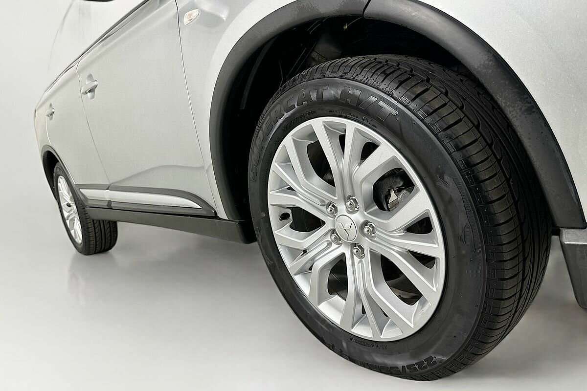 2021 Mitsubishi OUTLANDER ES 7 SEAT (AWD) ZL MY21