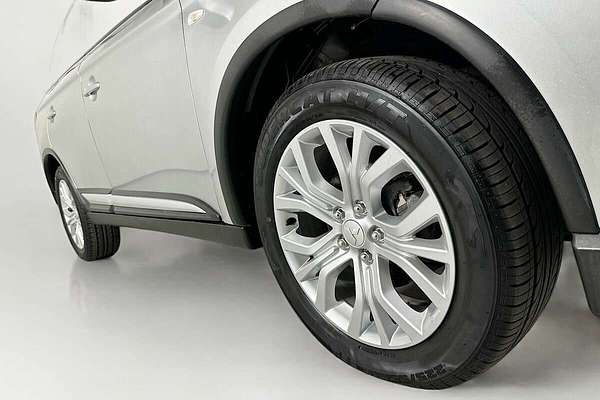 2021 Mitsubishi OUTLANDER ES 7 SEAT (AWD) ZL MY21