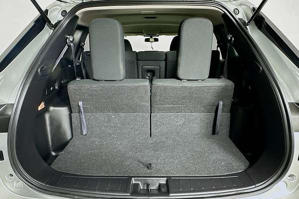 2024 Mitsubishi Outlander LS ZM