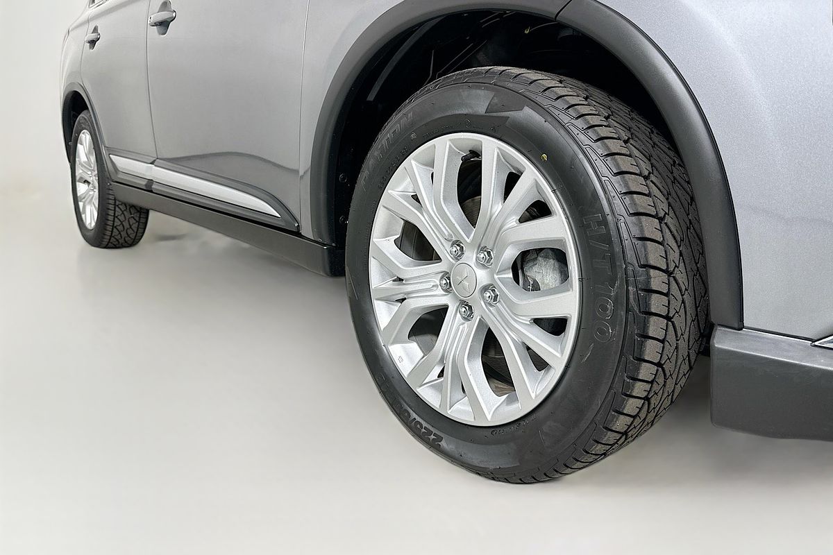 2021 Mitsubishi OUTLANDER ES 7 SEAT (AWD) ZL MY21