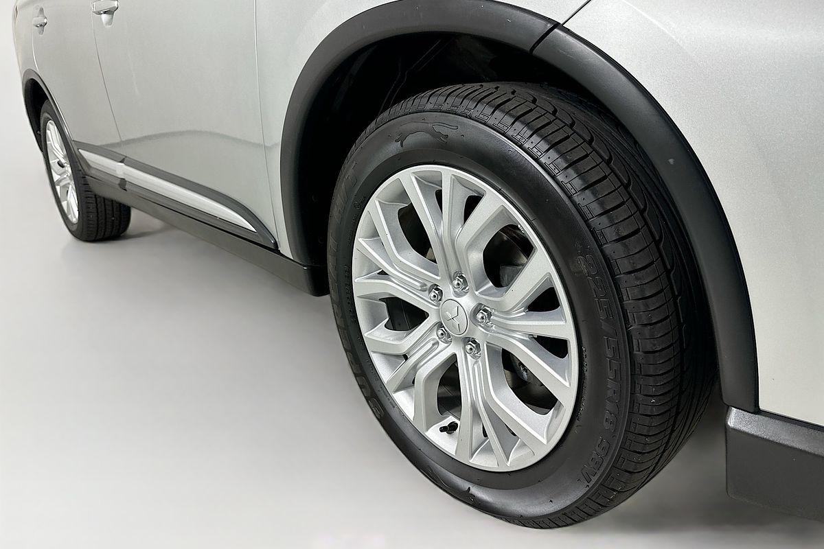 2020 Mitsubishi OUTLANDER ES 7 SEAT (AWD) ZL MY20