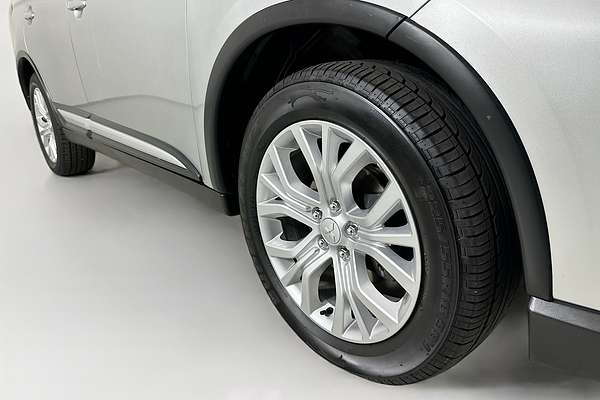2020 Mitsubishi OUTLANDER ES 7 SEAT (AWD) ZL MY20