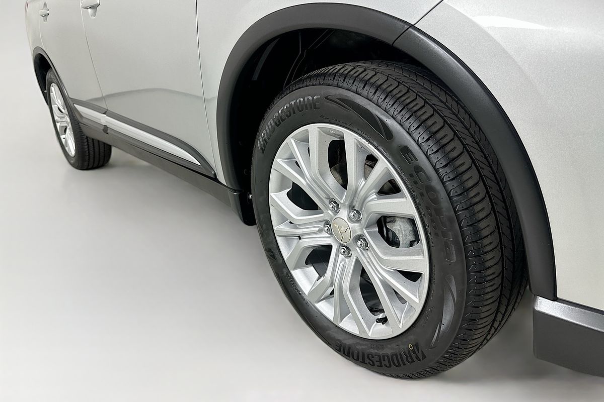 2021 Mitsubishi OUTLANDER ES 7 SEAT (AWD) ZL MY21