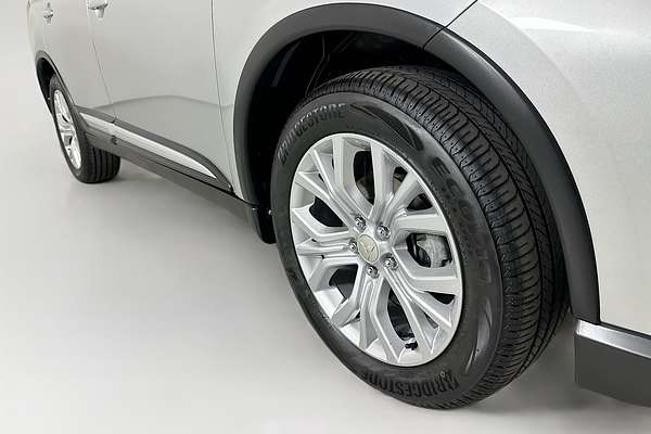 2021 Mitsubishi OUTLANDER ES 7 SEAT (AWD) ZL MY21