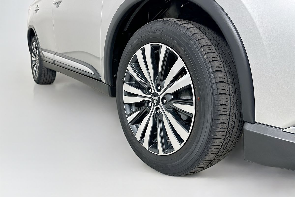 2018 Mitsubishi OUTLANDER LS 7 SEAT (2WD) ZL MY19