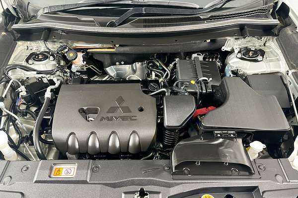 2019 Mitsubishi OUTLANDER ES 7 SEAT (2WD) ZL MY20