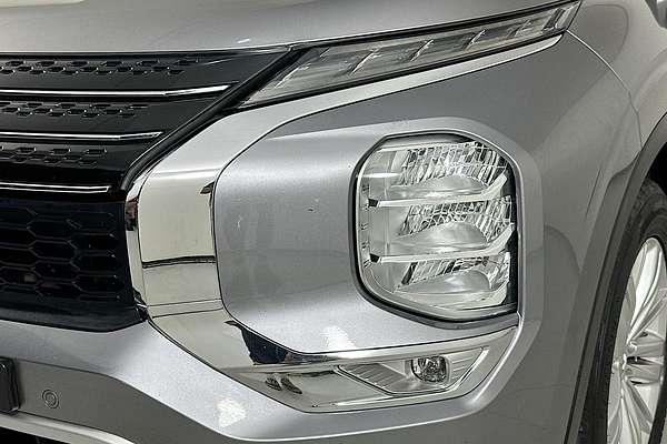 2021 Mitsubishi Outlander LS ZM