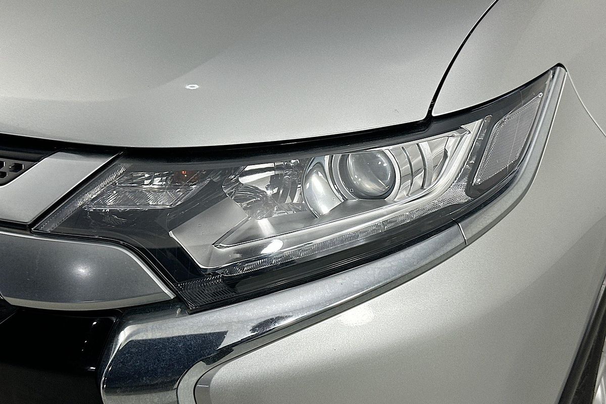 2021 Mitsubishi OUTLANDER ES 7 SEAT (AWD) ZL MY21