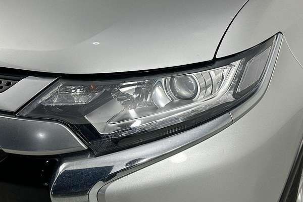 2021 Mitsubishi OUTLANDER ES 7 SEAT (AWD) ZL MY21