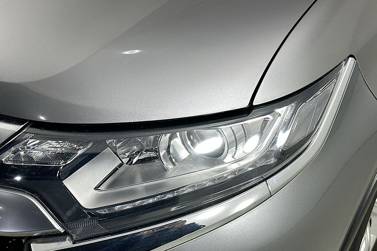 2021 Mitsubishi OUTLANDER ES 7 SEAT (AWD) ZL MY21