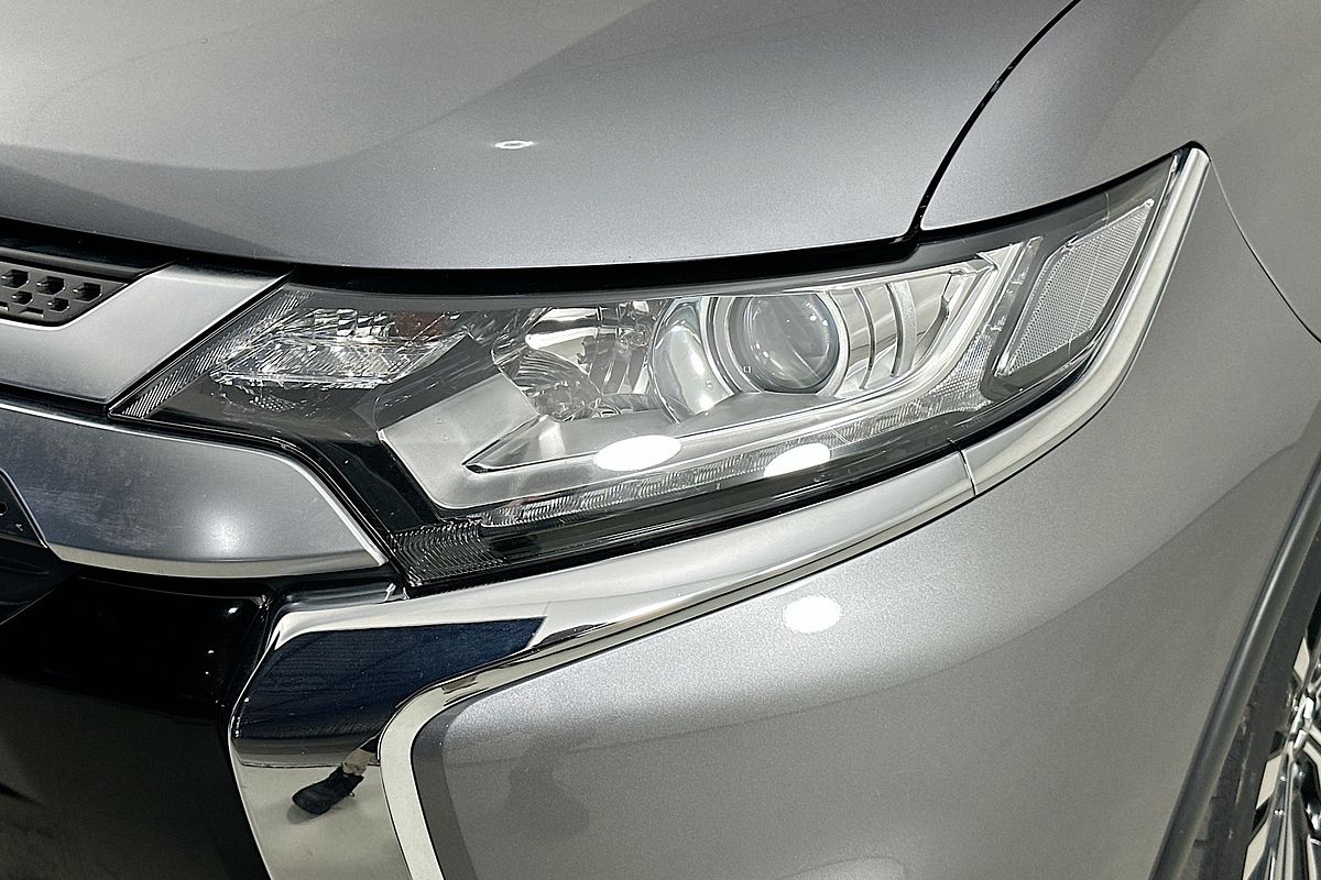 2018 Mitsubishi OUTLANDER ES 7 SEAT (2WD) ZL MY18.5