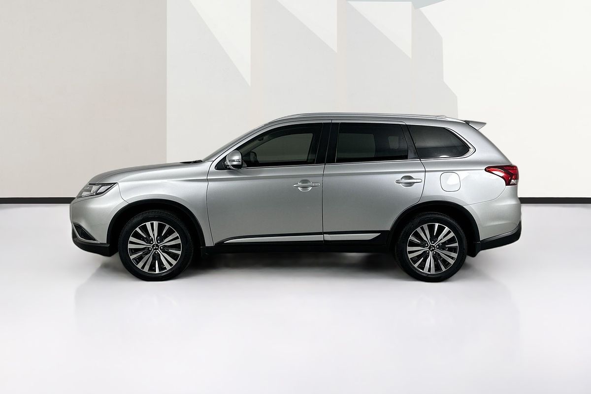 2021 Mitsubishi OUTLANDER LS 7 SEAT (2WD) ZL MY21