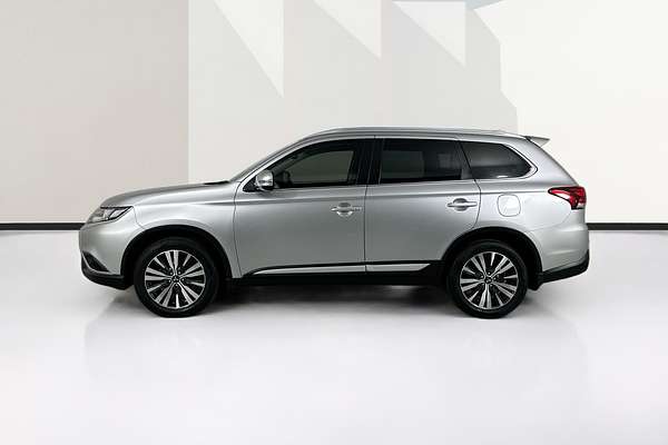 2021 Mitsubishi OUTLANDER LS 7 SEAT (2WD) ZL MY21