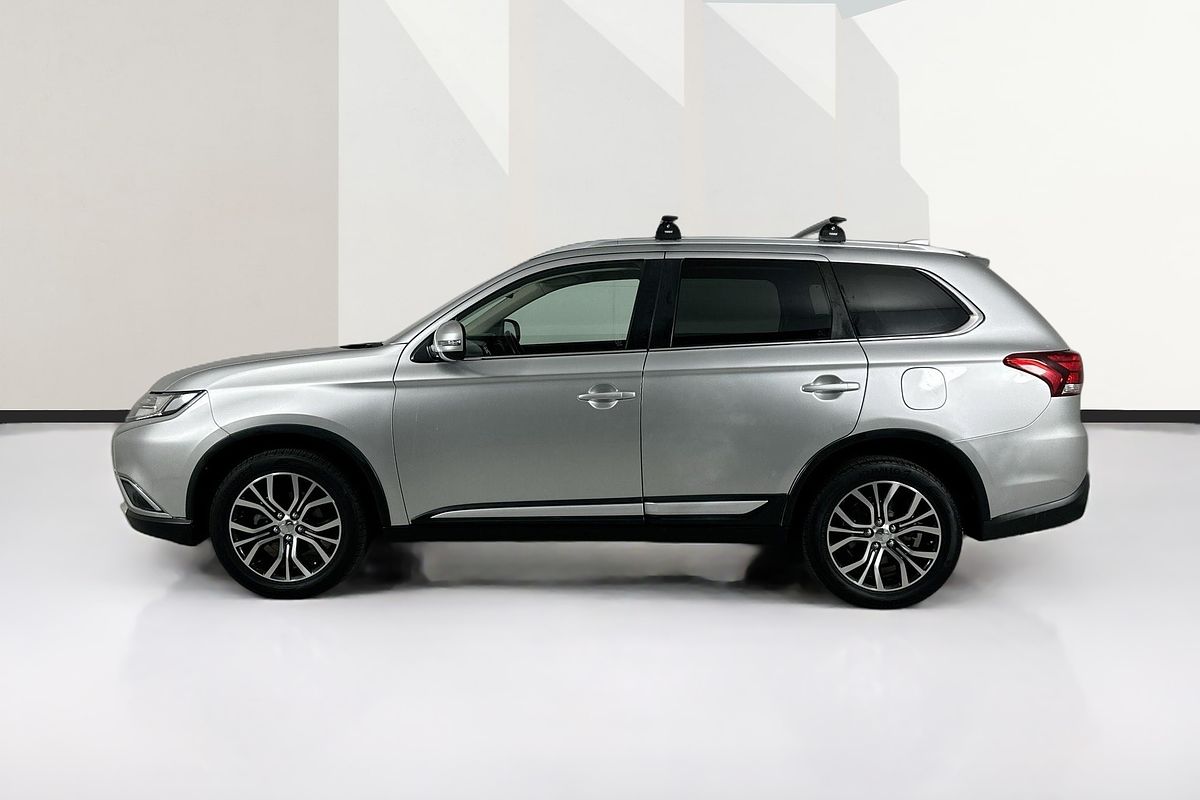 2017 Mitsubishi OUTLANDER LS SAFETY PACK (4x4) 5 SEATS ZK MY18