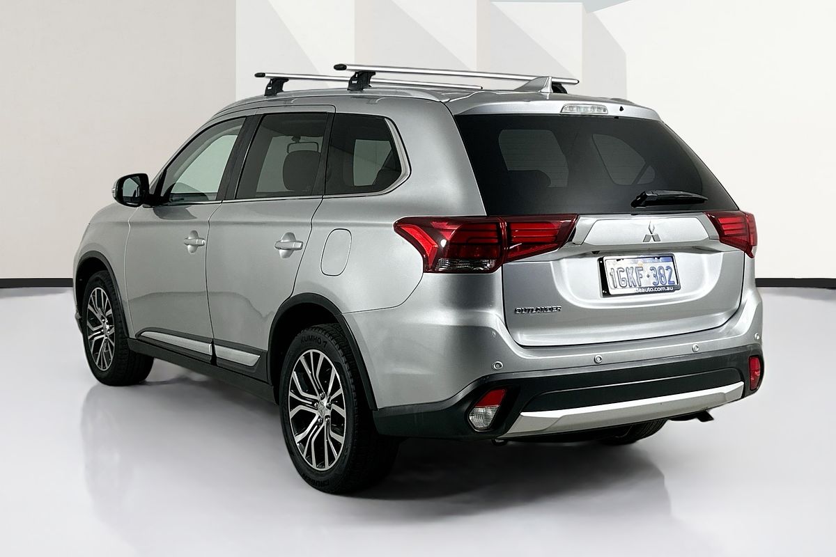 2017 Mitsubishi OUTLANDER LS SAFETY PACK (4x4) 5 SEATS ZK MY18