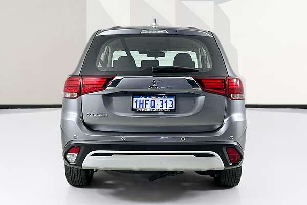 2020 Mitsubishi OUTLANDER ES 7 SEAT (2WD) ZL MY21