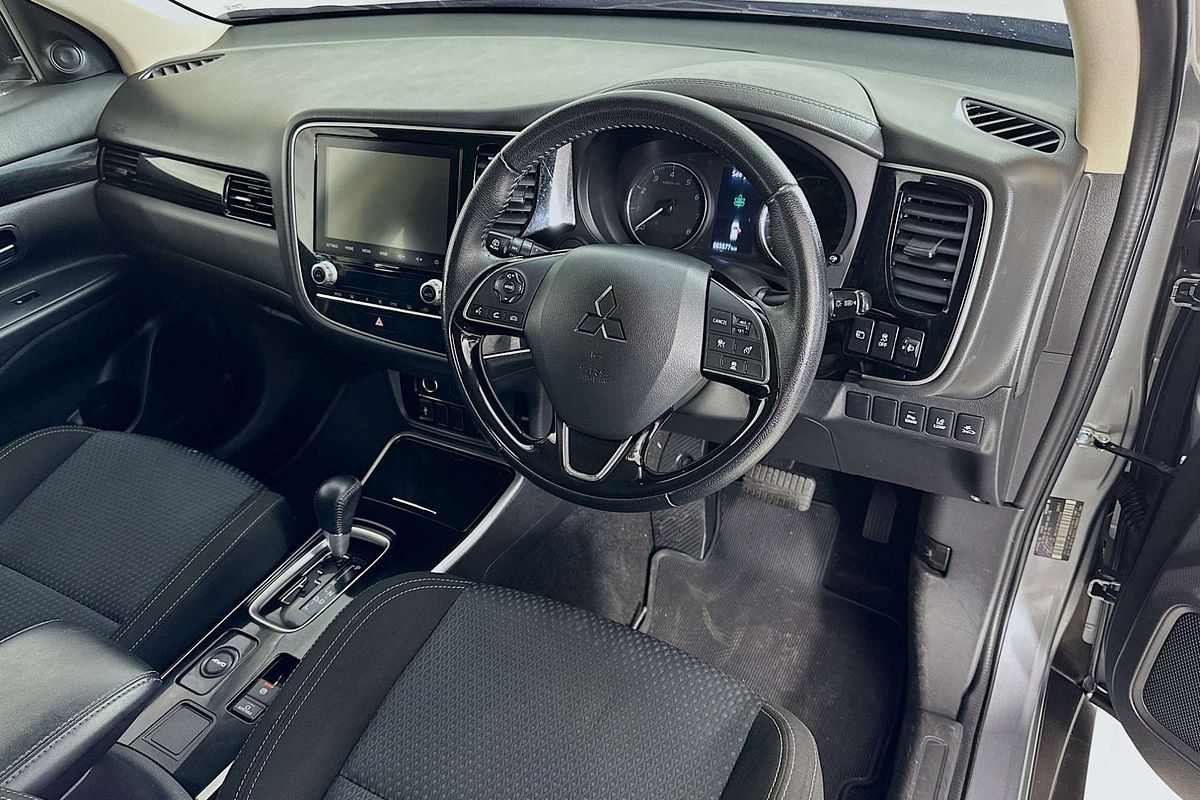 2021 Mitsubishi OUTLANDER ES 7 SEAT (AWD) ZL MY21